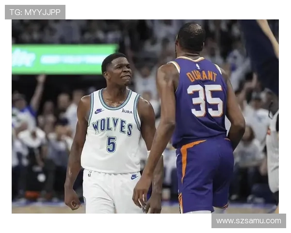 名嘴点评文班亚马身体变化超预期展现强壮实力